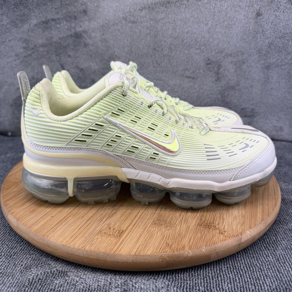 Nike Air VaporMax 360 Shoes Womens Size 11 Yellow Running Sneakers CQ4538-700